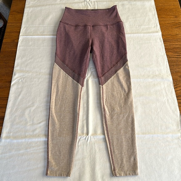 Beyond Yoga Pants - Beyond Yoga Spacedye Tri-Panel High Waisted Midi Legging M